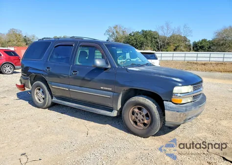 2003 Chevrolet Tahoe C1500 z USA, uszkodzony, nr VIN 1GNEC13ZX3R266890